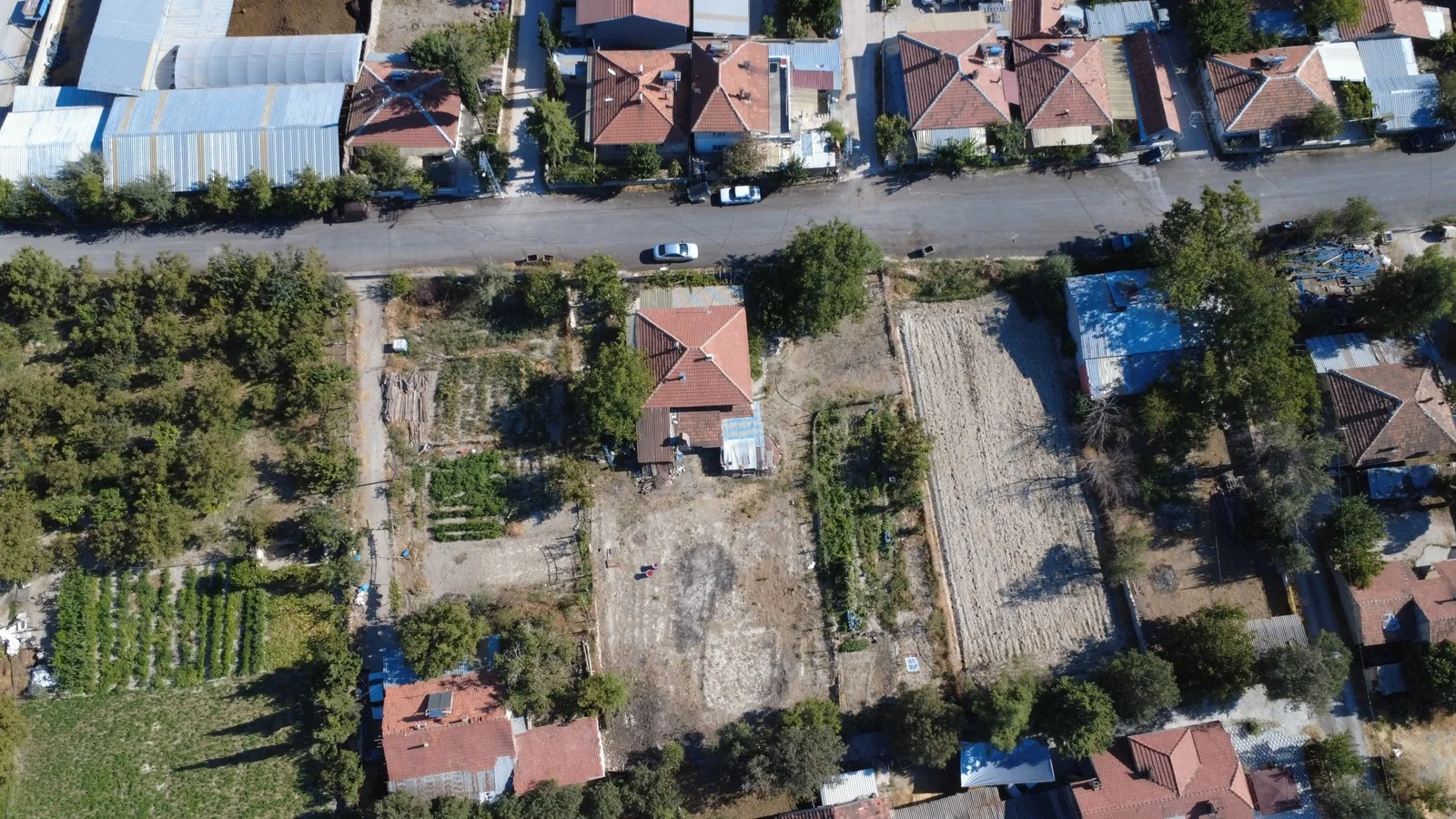 ARSLANBEY EMLAKTAN BURDUR MERKEZ MENDERES MAHALLESİNDE SATILIK