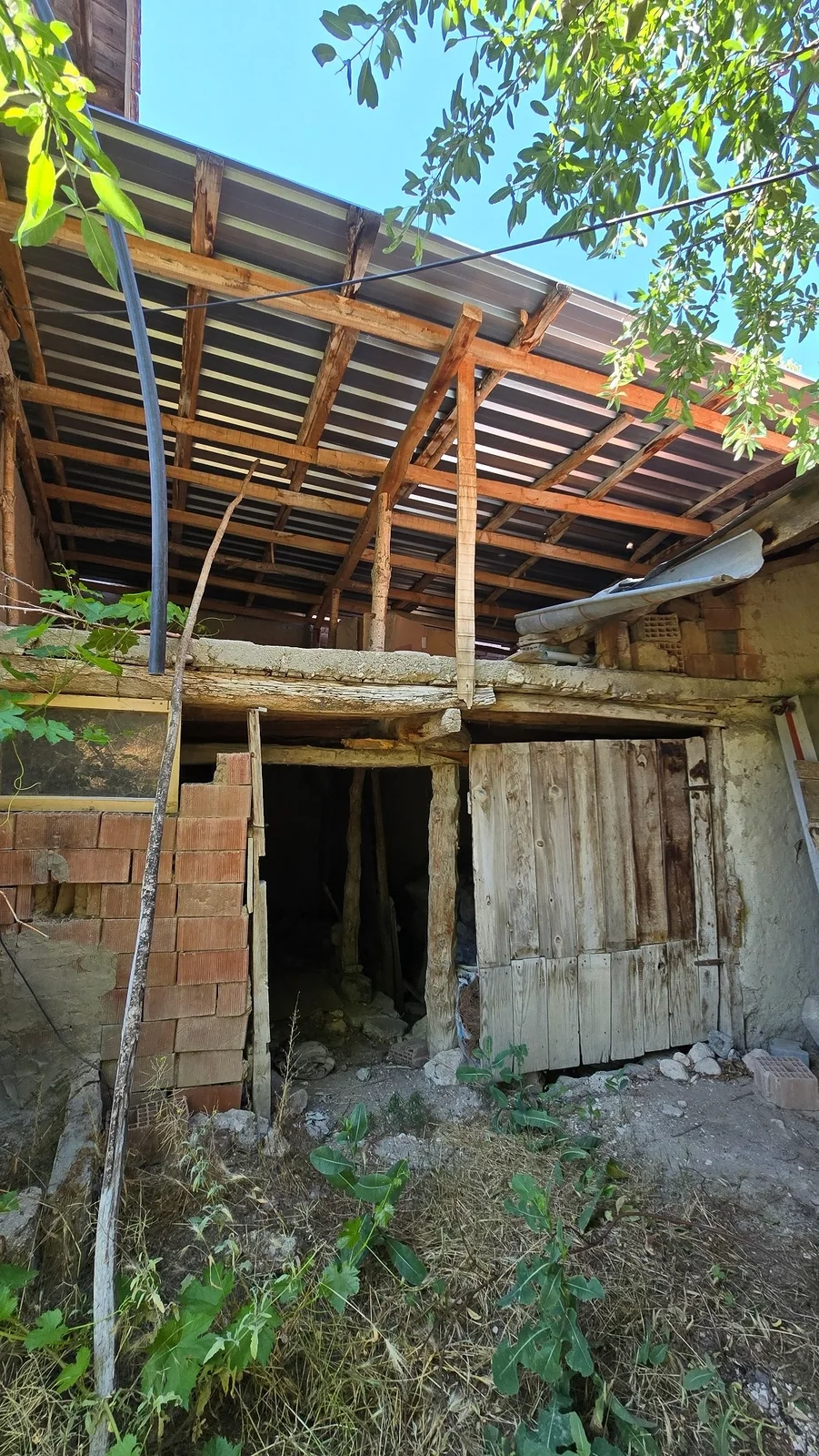 Satılık Bahçeli Köy Evi